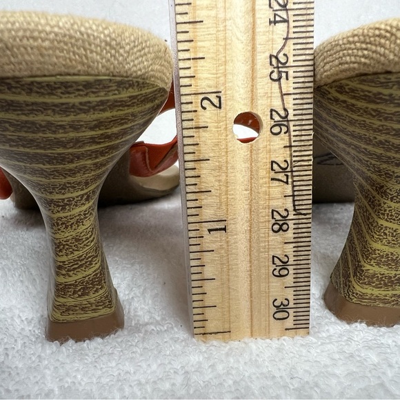 Sandals, Vintage Orange and cream straps with tan insole - Picture 5 of 8